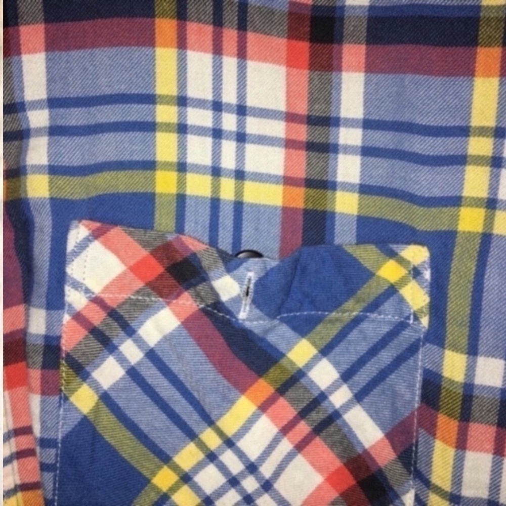 American Eagle Classic Fit Plaid Button Down - Picture 2 of 6